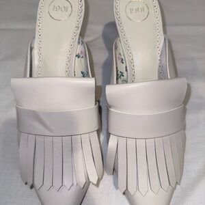 NWOT 1901 Leather heeled mules